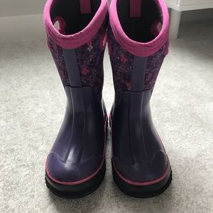 Girls Bogs Boots - Size 12